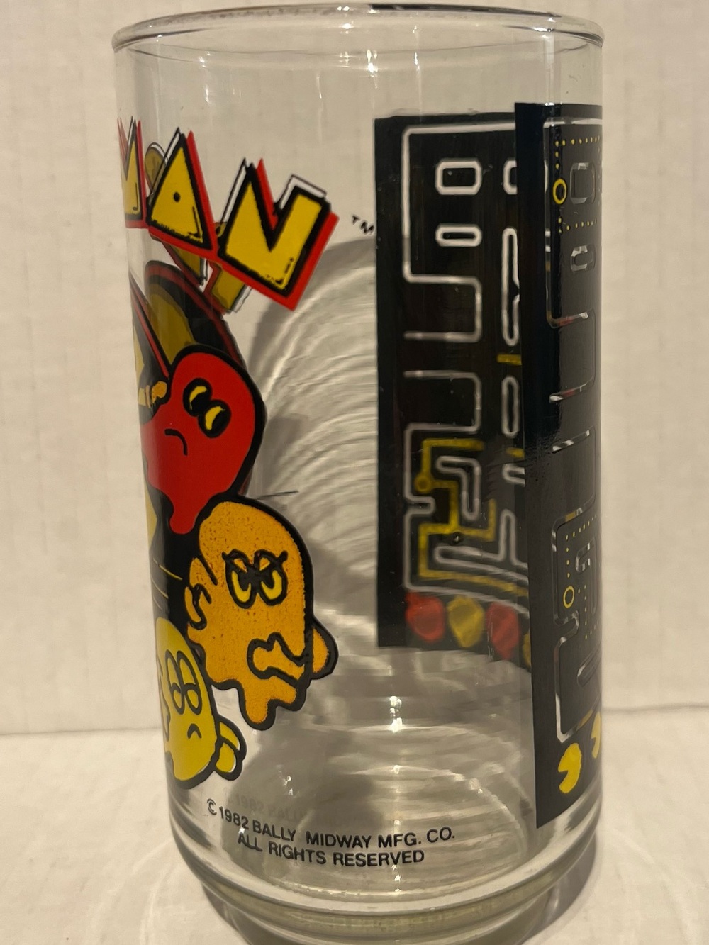 Vintage 1982 Pac-Man collector's glass by Bally Midway. - Picture 2 of 6